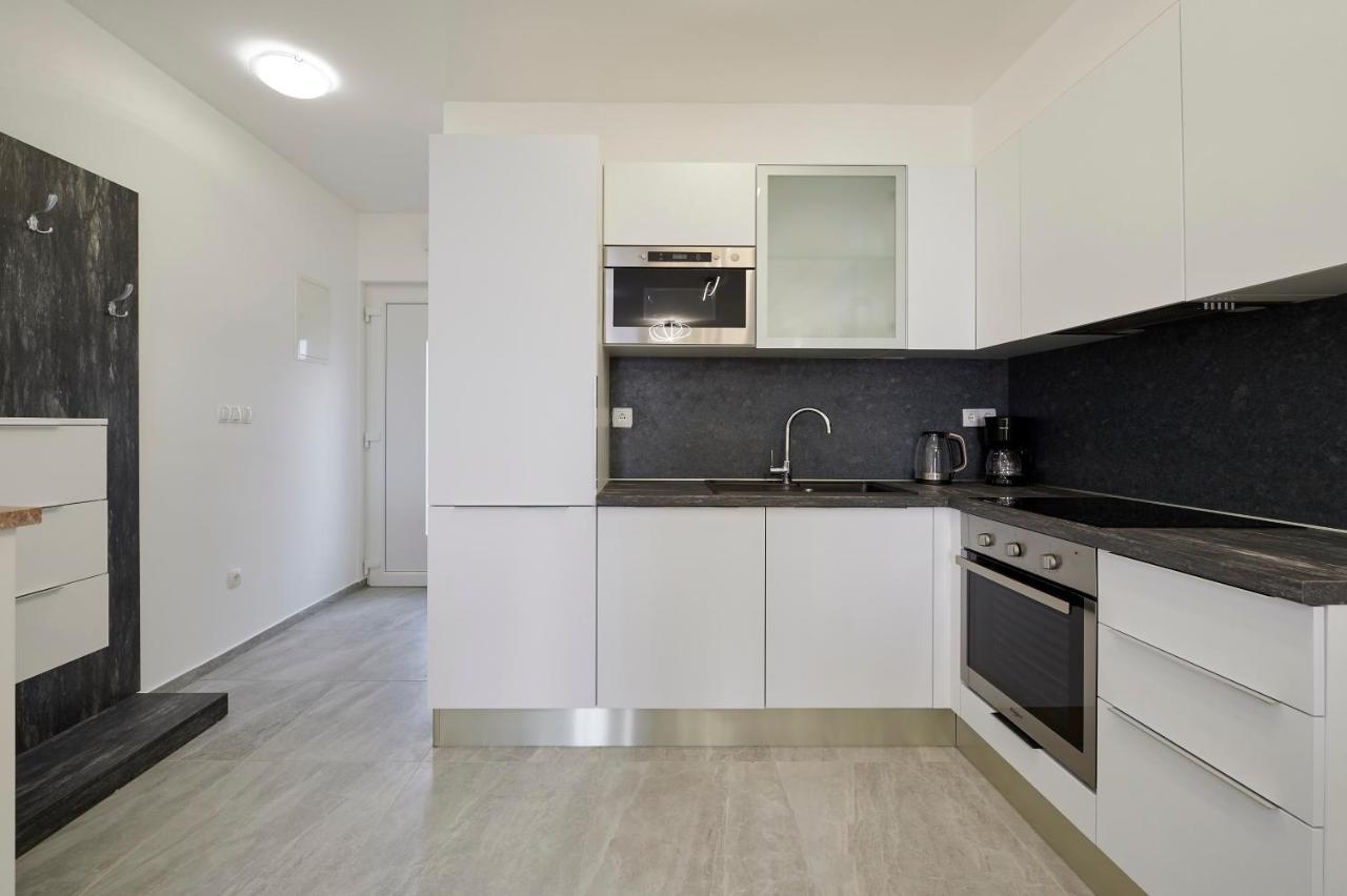 Apartment Gaby 3 Trogir Bagian luar foto