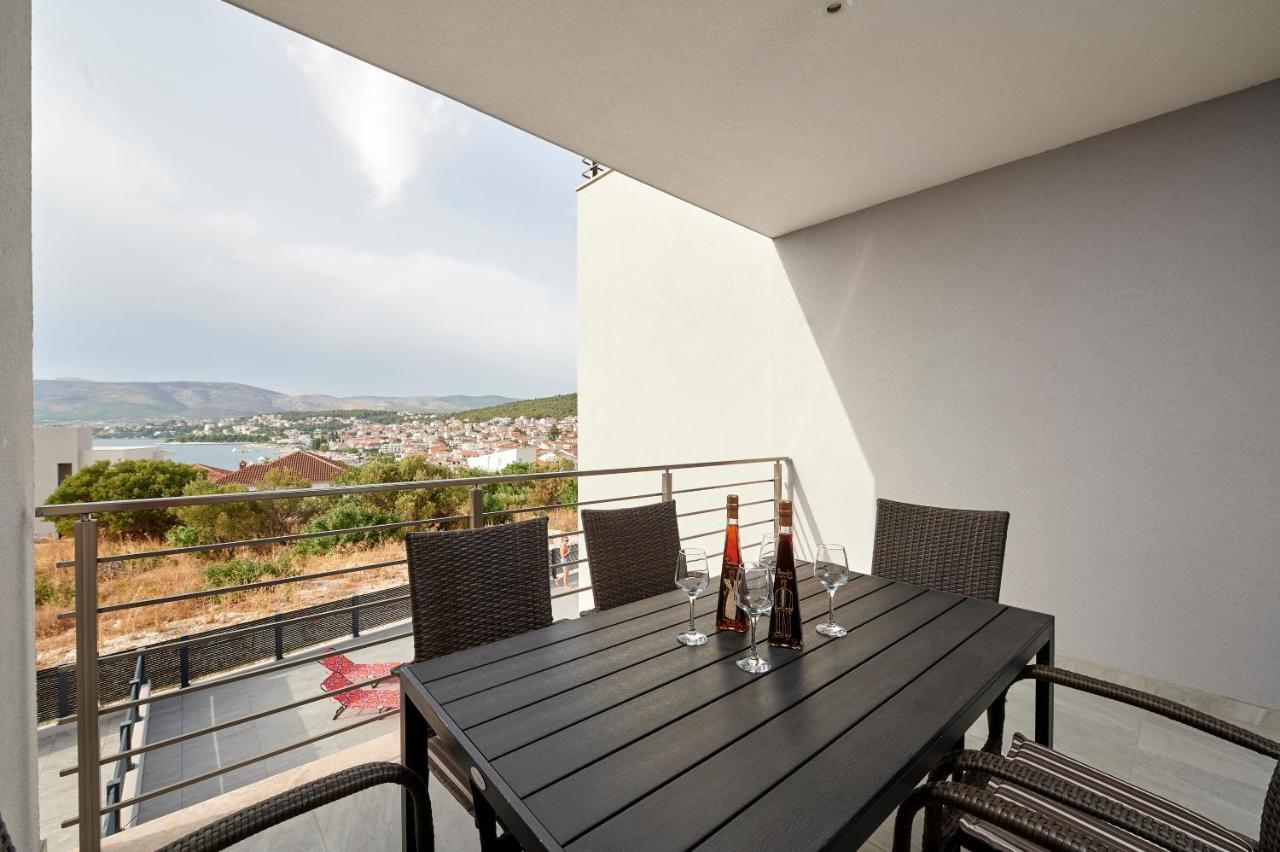Apartment Gaby 3 Trogir Bagian luar foto