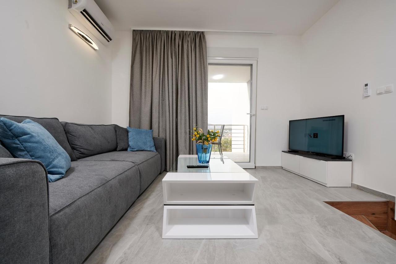 Apartment Gaby 3 Trogir Bagian luar foto