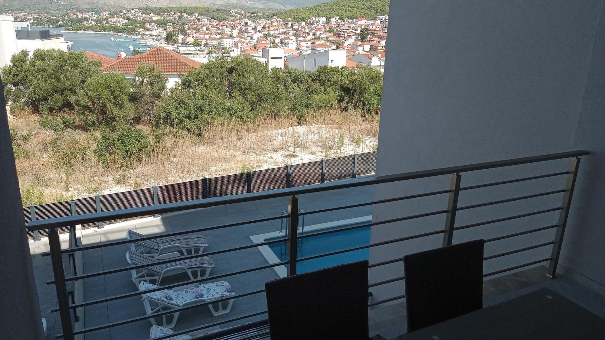 Apartment Gaby 3 Trogir Bagian luar foto